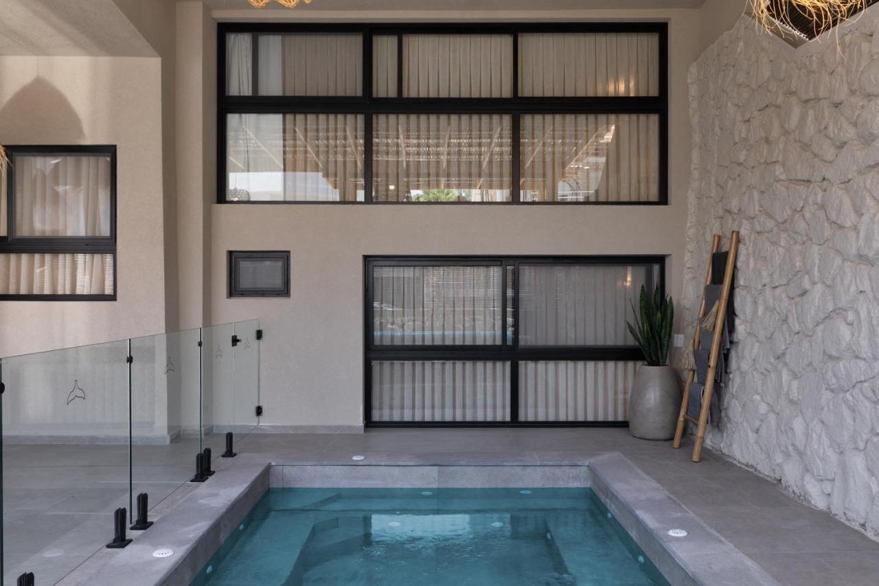 Diamond In The Desert- For Families Villa *